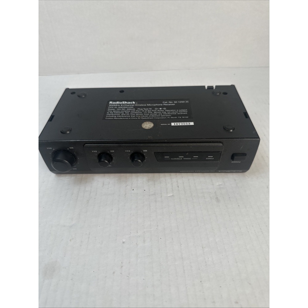 Vintage RadioShack FM Wireless Receiver FOR PARTS No Power Adapter No Mic⁠